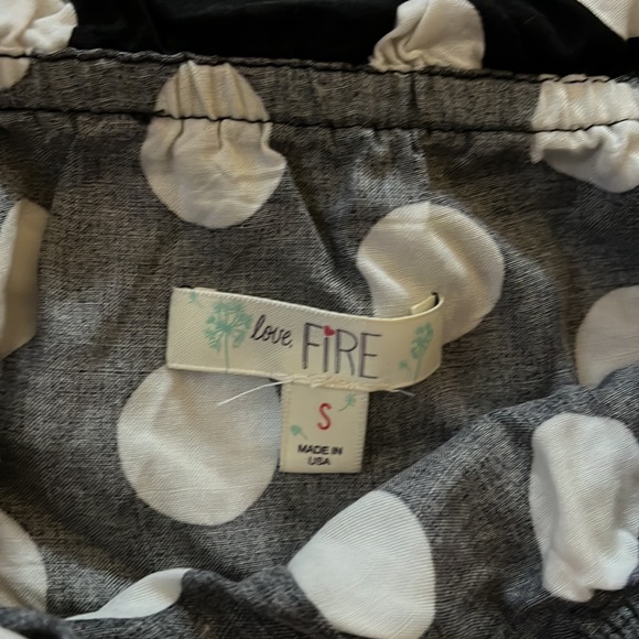 Poka dot crop top - Picture 4 of 5